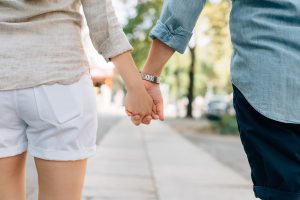 Mikrodermabrazja na blizny. Jak pozbyć się blizn? Laserowe usuwanie blizn Warszawa