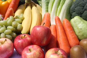 Dieta paleo – zasady, korzyści i przykładowy jadłospis