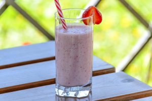 Dieta przemienna: zasady, korzyści i potencjalne ryzyka